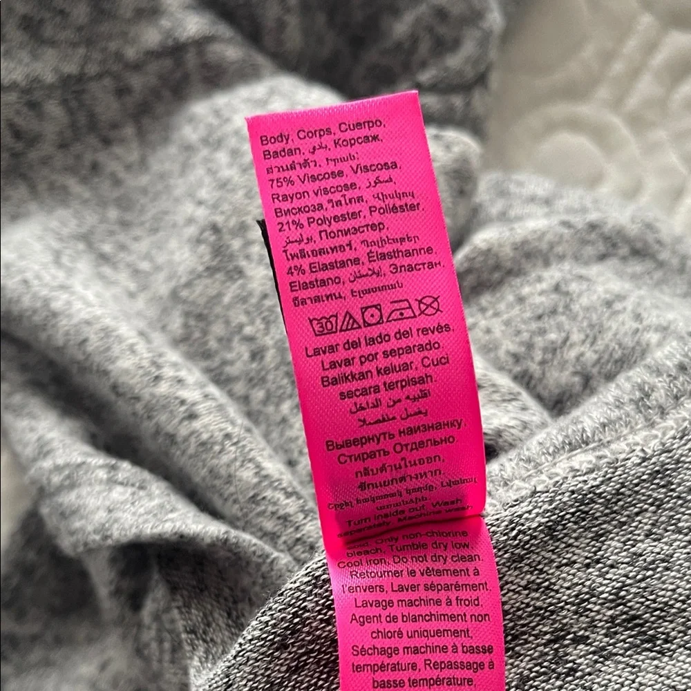 LA SENZA ONESIE - Picture 4 of 4